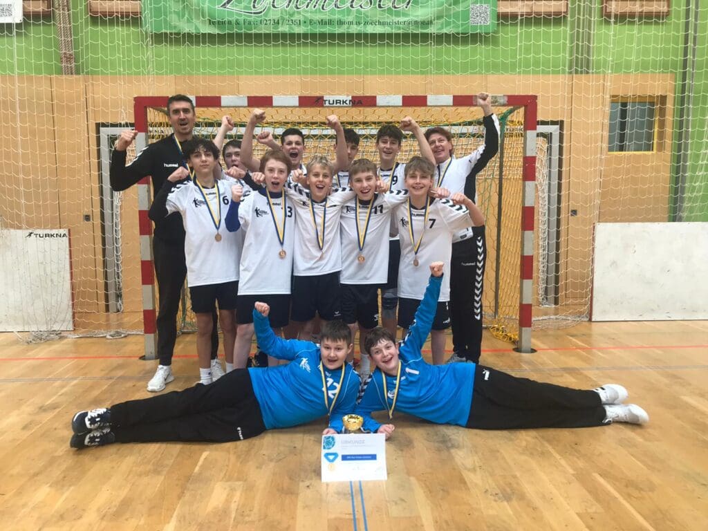 Finalturnier Handball Schulcup männlich mit Verein